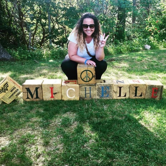 Be kind. It doesn’t cost a thing. - Picture 6 of 10